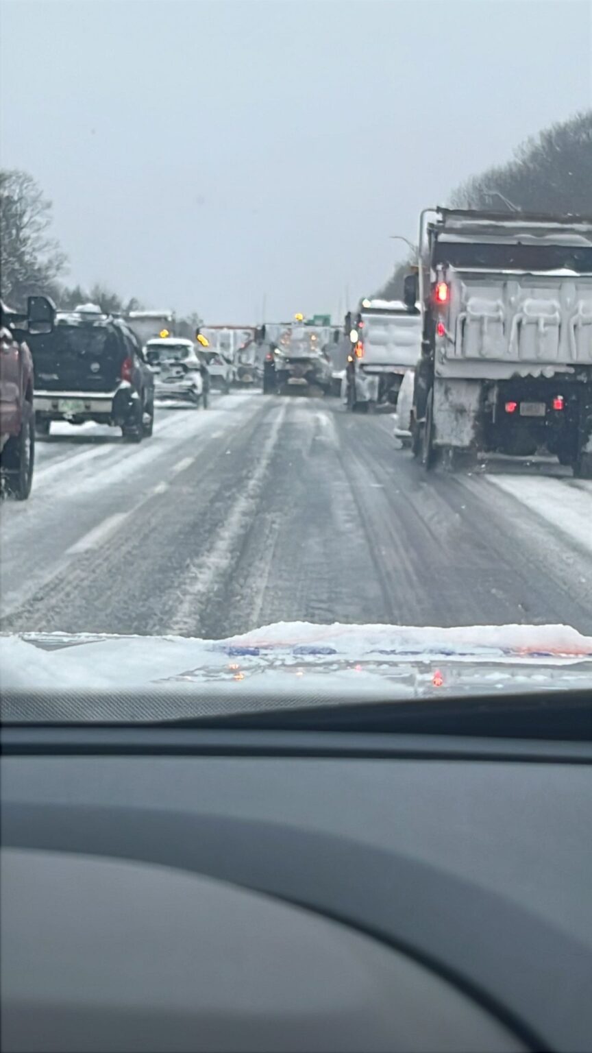 Tormenta invernal en EE.UU. deja al menos once muertes confirmadas