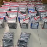 Autoridades incautan 136 paquetes de presunta cocaína en lancha interceptada en La Altagracia