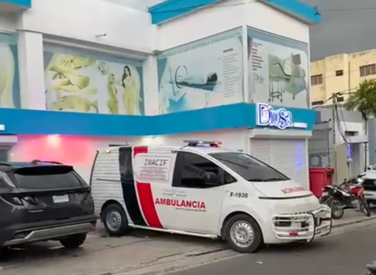 Muere joven durante liposucción en clínica de Santiago