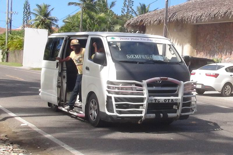 Suben tarifas en rutas de concho con alzas de hasta 15 pesos