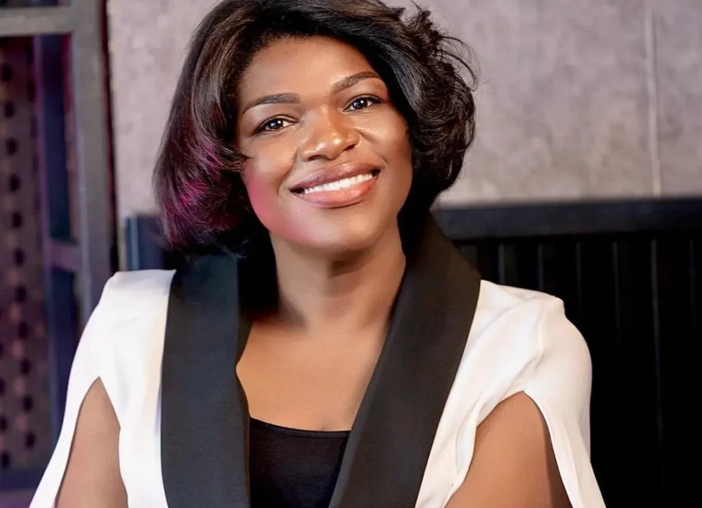 Elizabeth Silverio recibe condena de cinco años por estafa y violación a la Ley de Salud