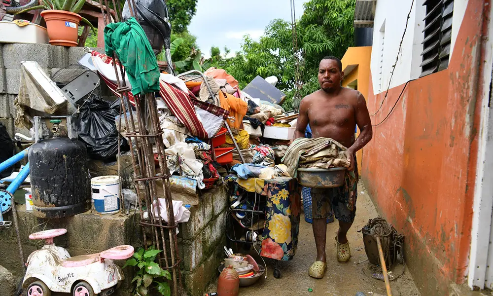 Desbordes de ríos mantienen incomunicados varios sectores en el Cibao