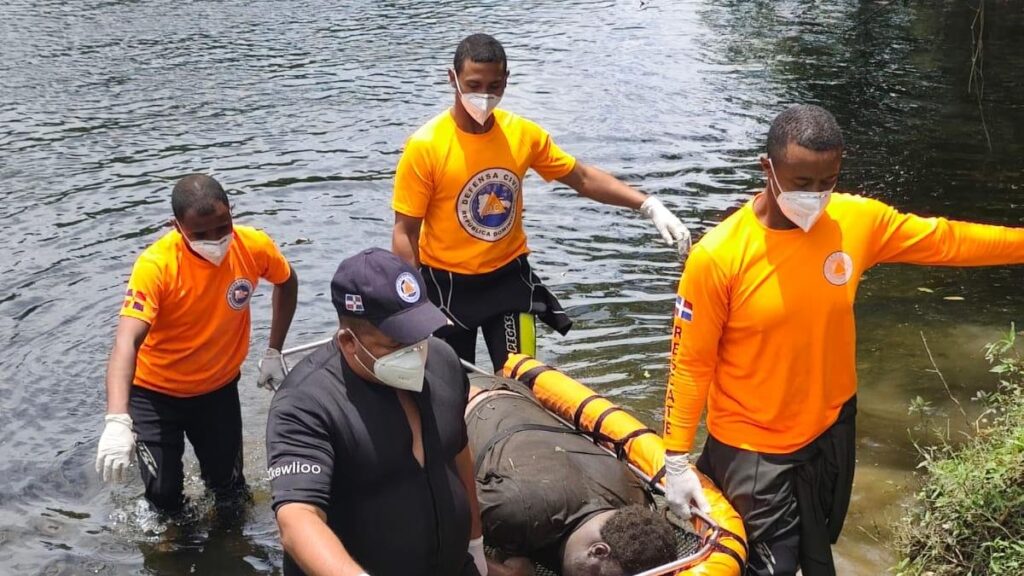 Defensa Civil recupera cuerpo de adolescente en río Yuna, Cotuí