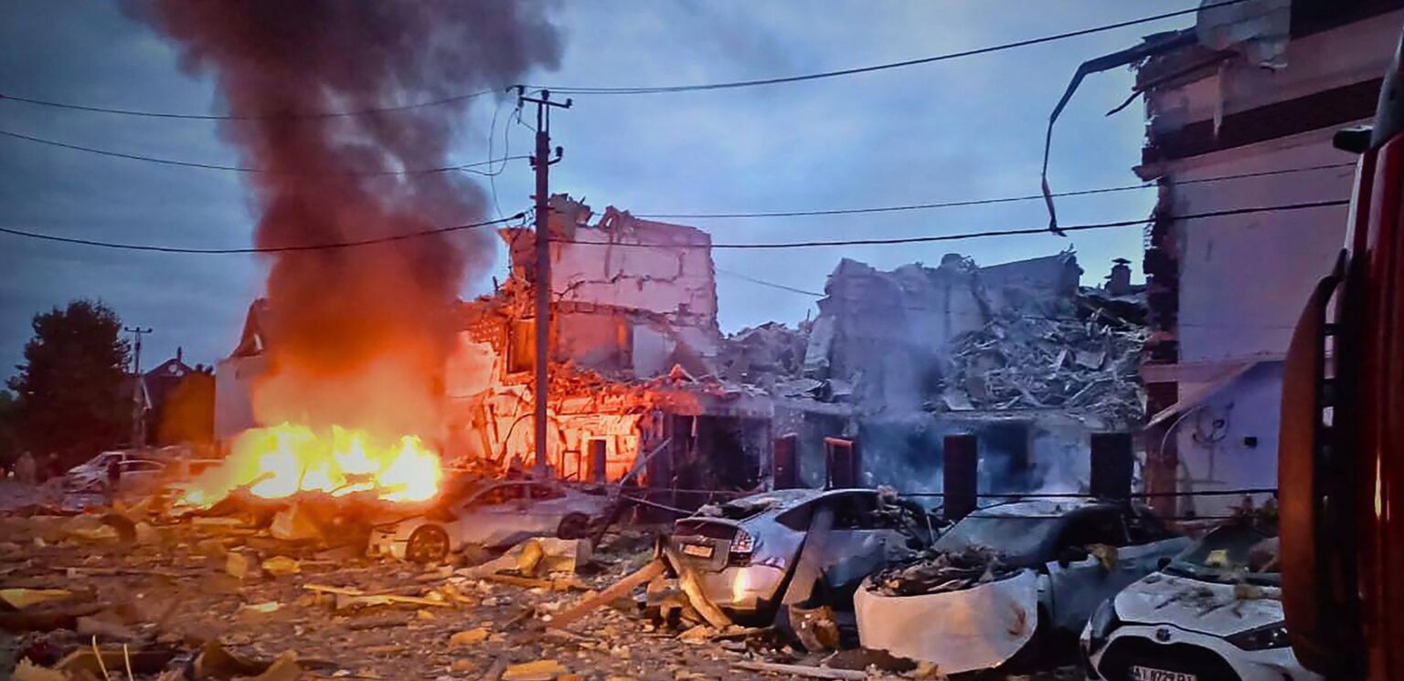 Rusia lanza 22 misiles y 524 drones en ataque masivo contra Ucrania
