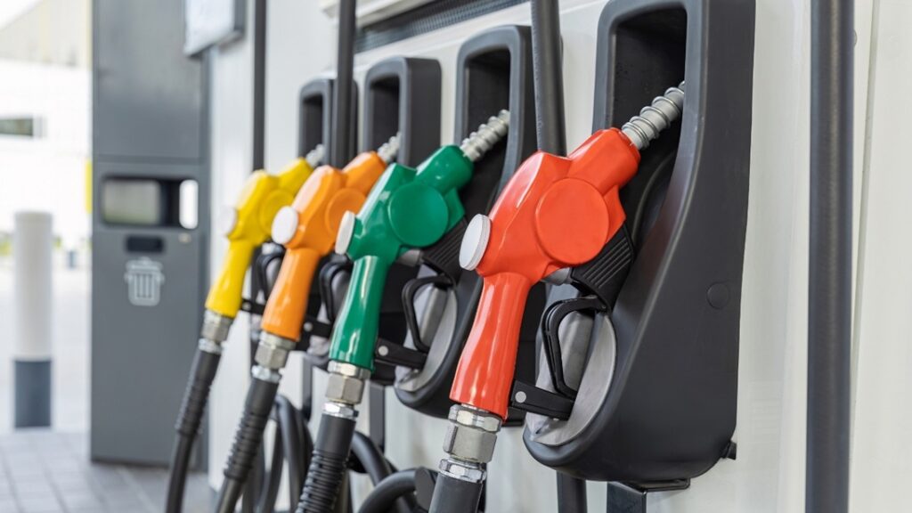 Gobierno congela precios de los combustibles y destina RD$1,588.5 millones en subsidios