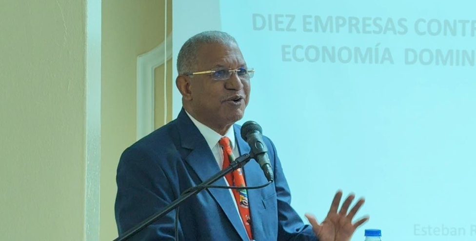 Detrás de la Noticia de Esteban Rosario llegará el próximo lunes a Luna TV canal 25