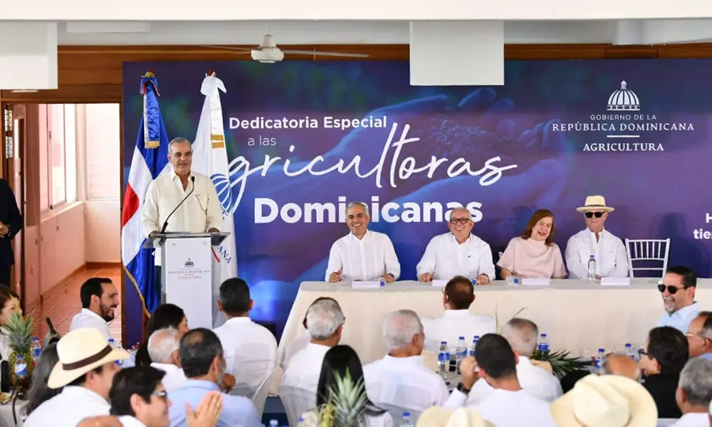 Luis Abinader conmemora Día del Agricultor con compromiso de apoyo
