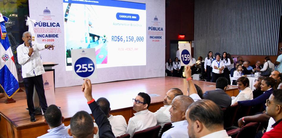 Primera subasta de bienes incautados se celebra en República Dominicana
