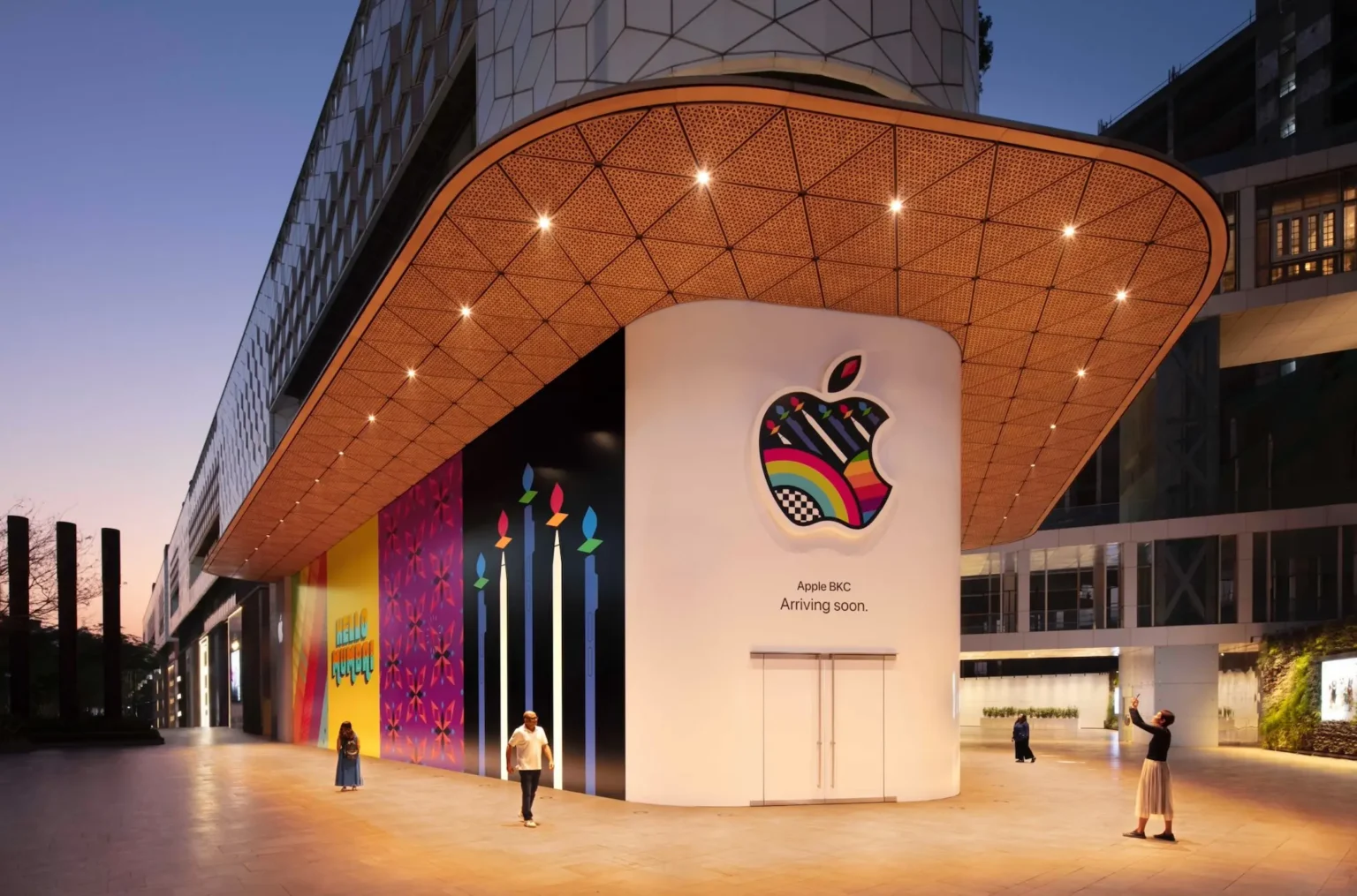 25 años de Apple Store: expansión global y salto digital