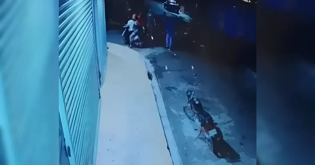 Robo en comercio de Bayaguana queda registrado en video