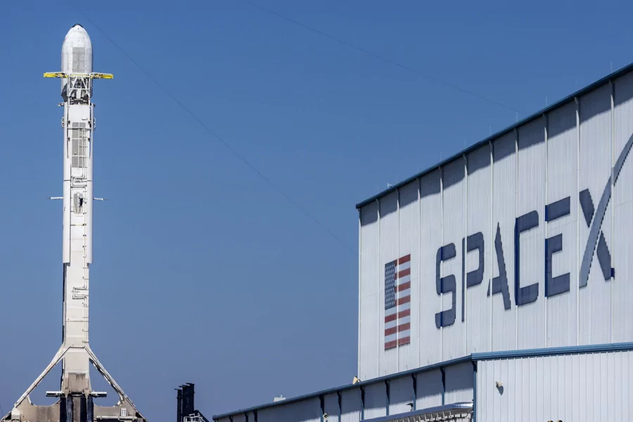 Salida a bolsa de SpaceX incluye 10 % para pequeños inversores europeos