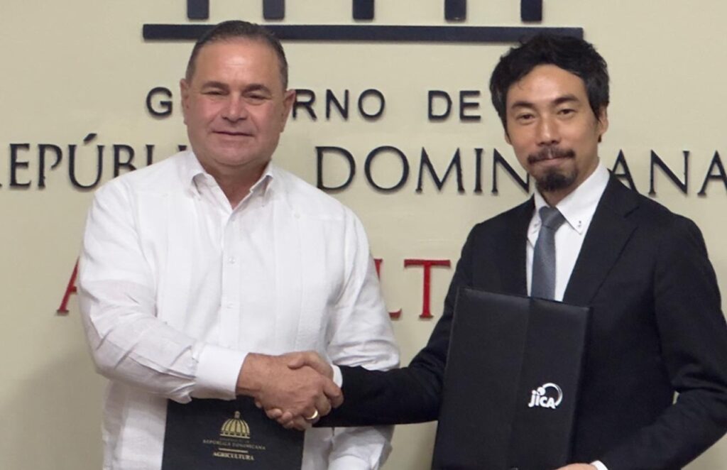 Agricultura y la JICA refuerzan cooperación para modernizar el campo dominicano