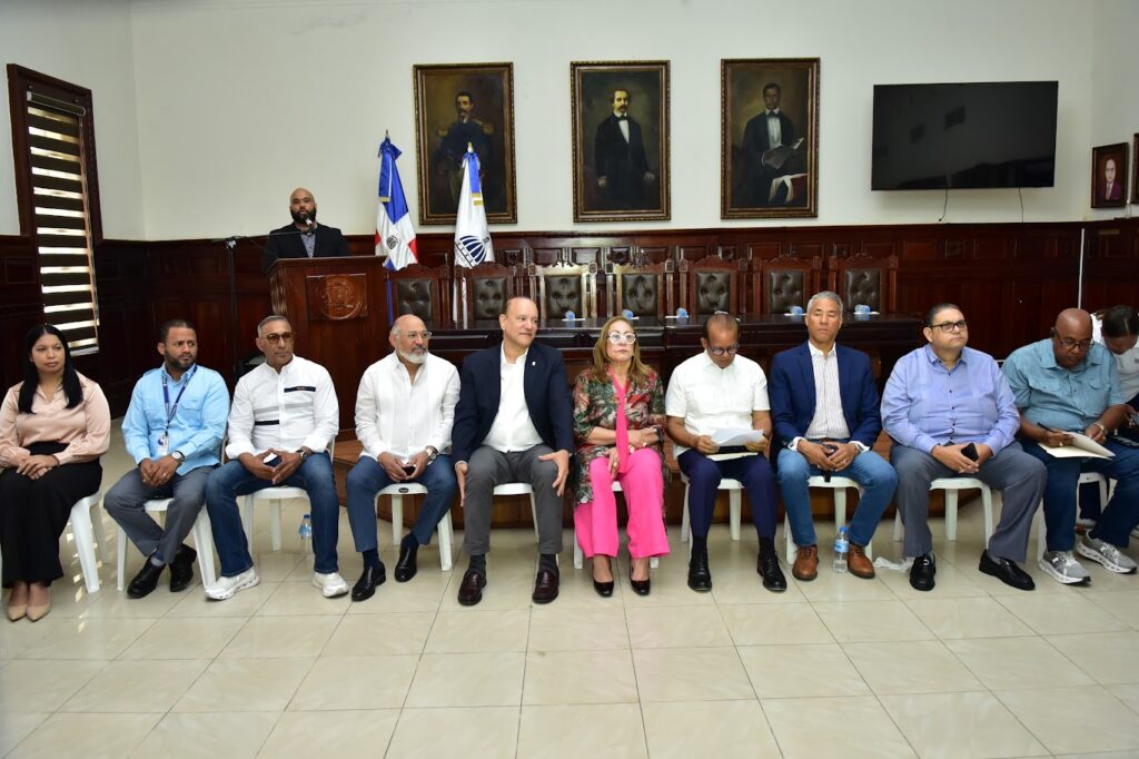 Presidente Abinader agotará intensa agenda de tres días en Santiago con inauguraciones, supervisión de obras y Consejo de ministros.