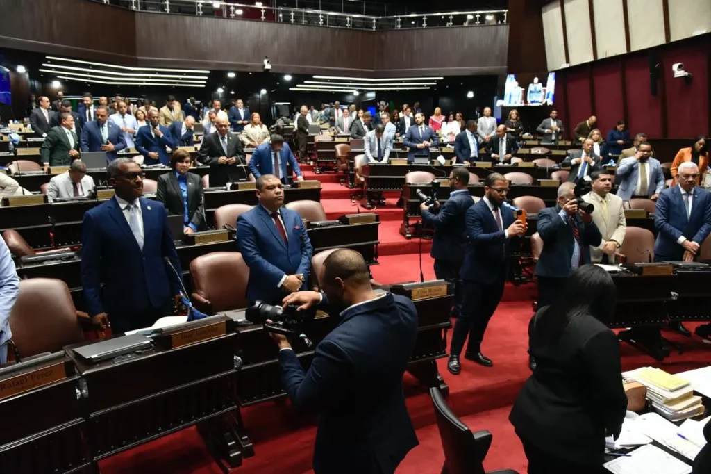 Reforma laboral se pospone nuevamente por intervención presidencial