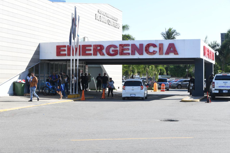 Hombre asesina a mujer y deja otra herida en hospital Darío Contreras