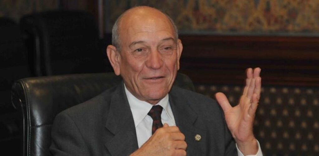 Ordenan apertura a juicio contra el exsenador Rafael Calderón por su presunta participación en la Operación Calamar