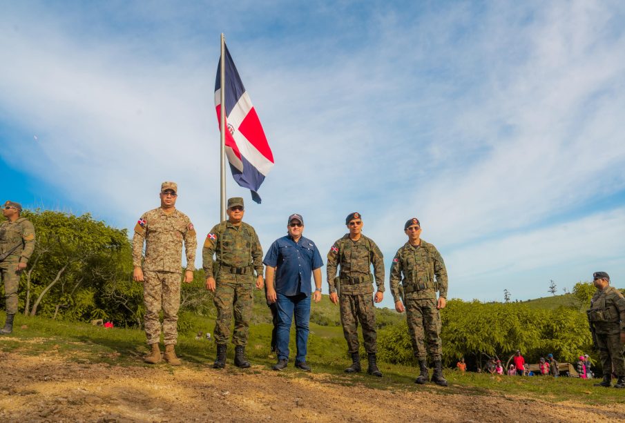 Gobierno impulsa acciones de seguridad y desarrollo en la frontera con FUERTE