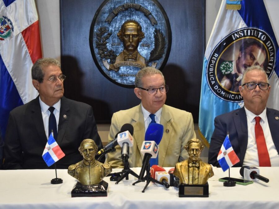 Instituto Duartiano denuncia plazas escolares ocupadas por extranjeros