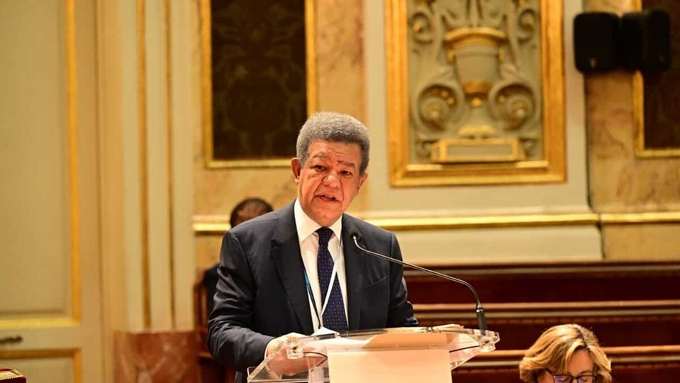 Leonel Fernández urge en Madrid a transformar el modelo económico de Iberoamérica