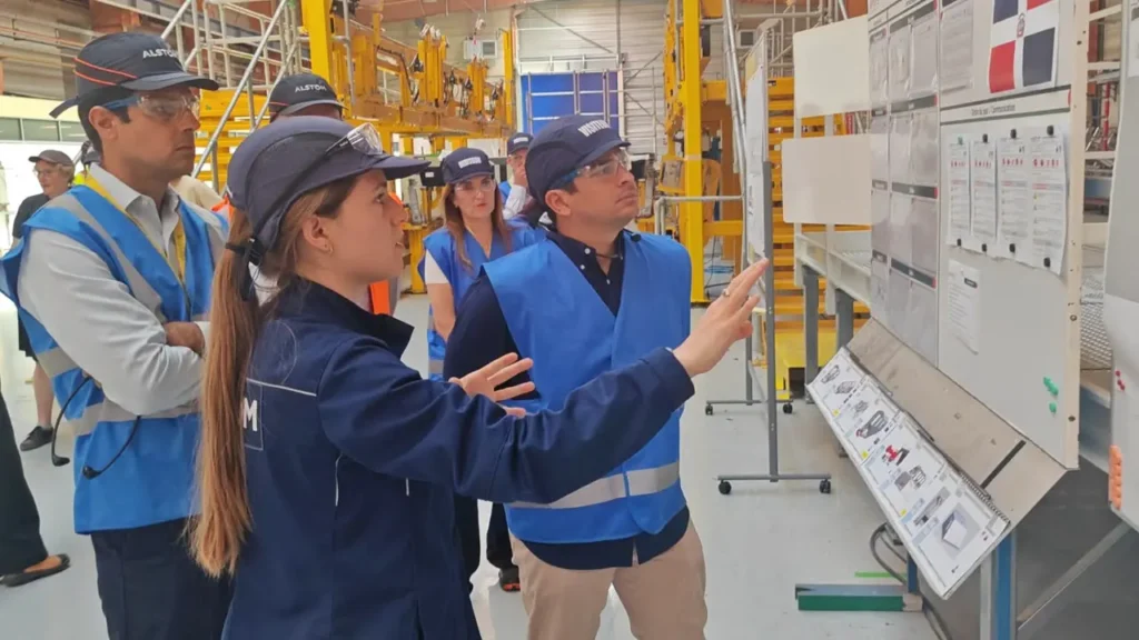 Jhael Isa confirma avance de 92.6 % en monorriel de Santiago