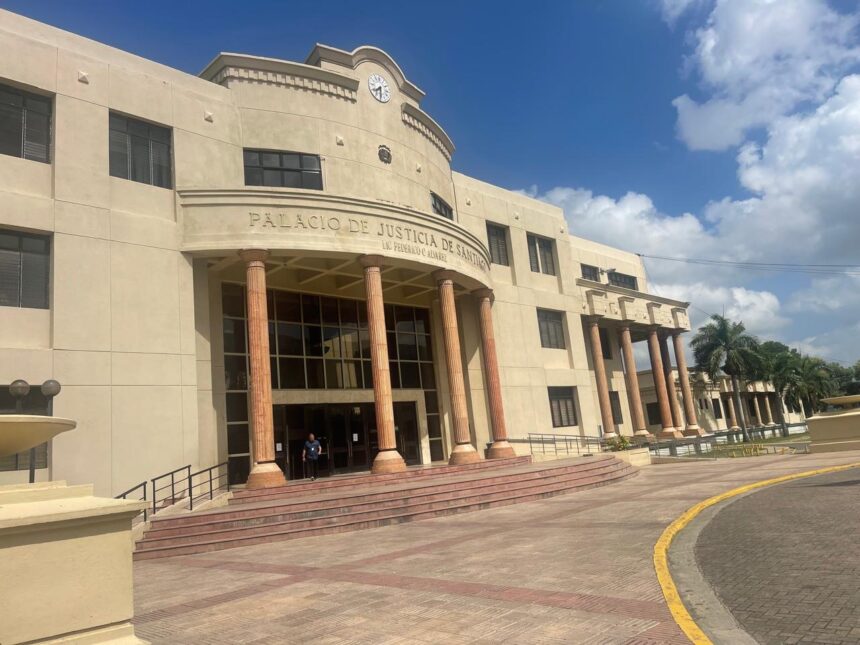 Caso Oncológico del Cibao: MP pide 18 meses de prisión a acusados de desfalco