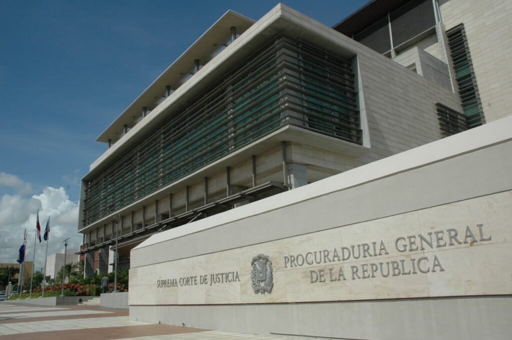 Tribunal impone histórica condena y ordena devolver RD$5,000 millones al Estado
