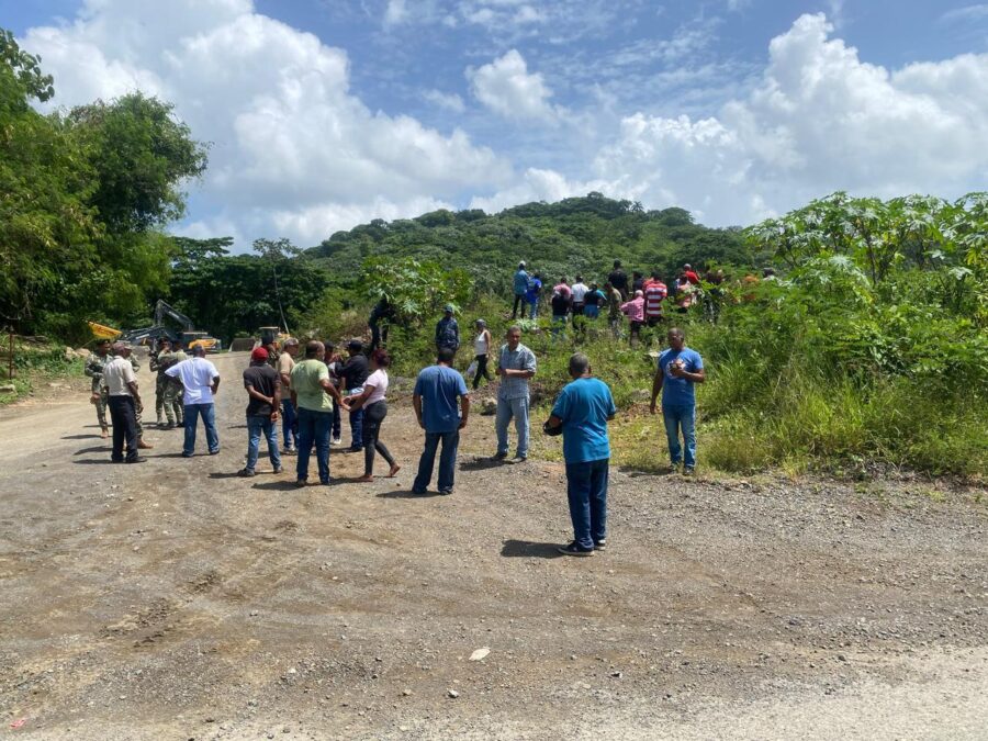 Marcha en Monte Plata exige detener operaciones de minera San Agustín