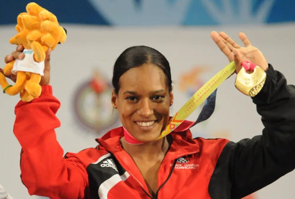 Yuderqui Contreras alcanza la inmortalidad deportiva en República Dominicana