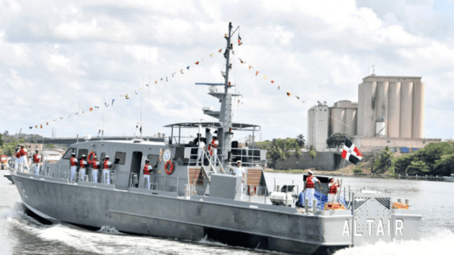 Armada envía crucero Hermandad de los Mares hacia EE.UU.