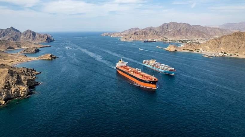 Ormuz reabre al tráfico petrolero mundial tras acuerdo entre EE.UU. e Irán