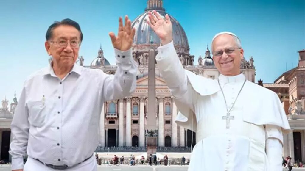 Presidente interino de Perú viaja al Vaticano acompañado por tres ministros para reunirse con el papa León XIV