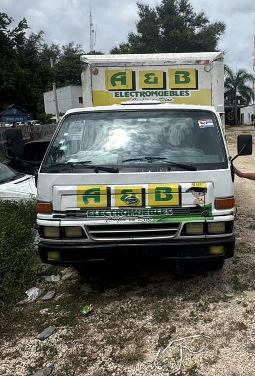 Recuperan 11 vehículos con reporte de robo en Santiago
