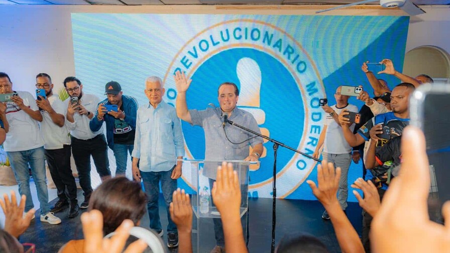 PRM suma regidor y secretario general de la Fuerza del Pueblo en Cotuí