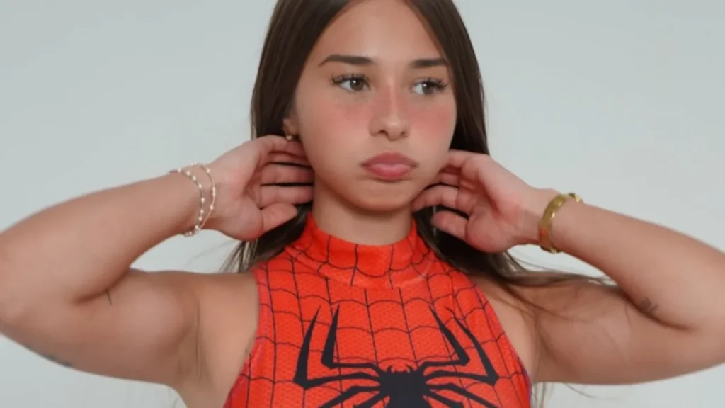 Deportista habría ofrecido US$15 millones a modelo de OnlyFans Sophie Rain