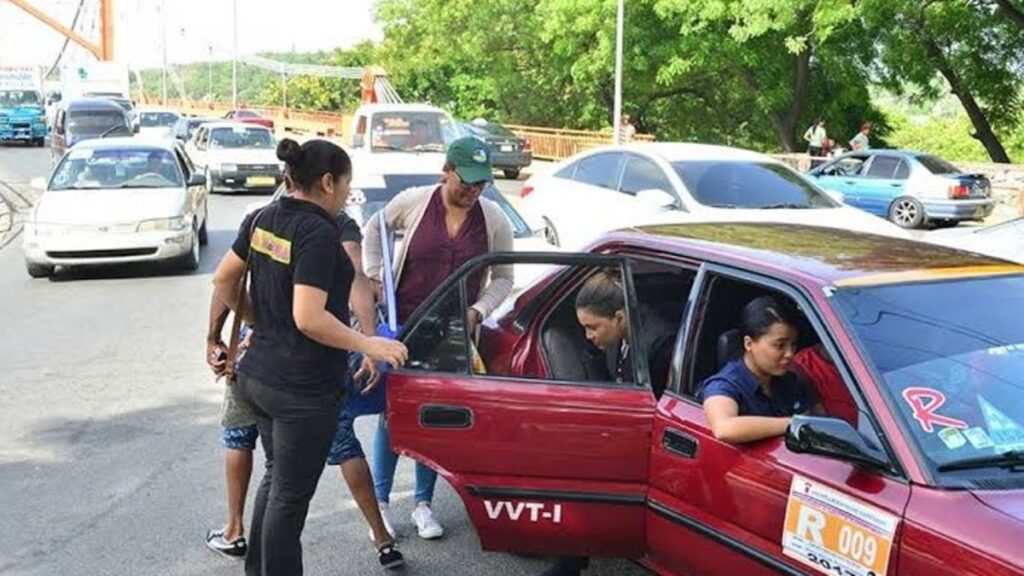Aumentarán las tarifas del transporte público en 47 rutas del país desde este lunes