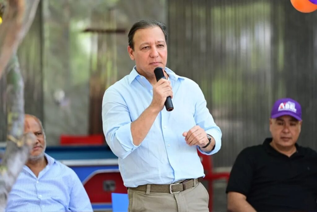 Abel Martínez promete frenar la “invasión silenciosa” haitiana y defender la identidad dominicana