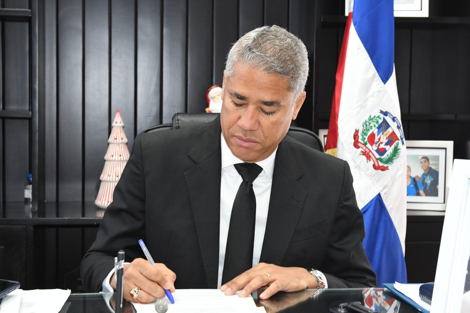 Presidente PRM en Santiago destaca crecimiento económico de 6.4 %