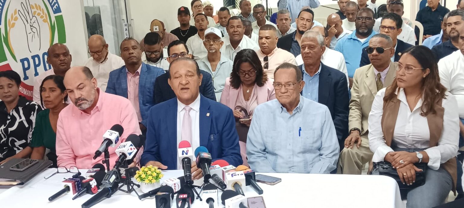 Antonio Marte y el PPG anuncian su Primer Congreso doctor José Francisco Peña Gómez para el 30 de agosto próximo.