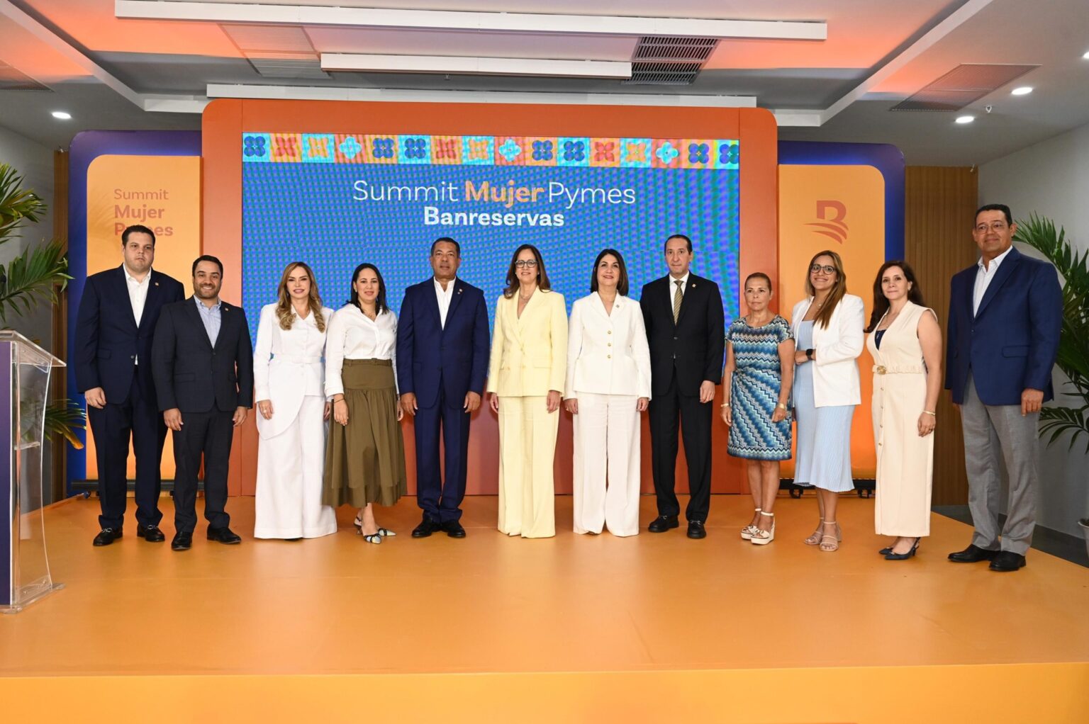 Banreservas destina RD$5,000 millones para impulsar a emprendedoras y fortalecer las pymes lideradas por mujeres