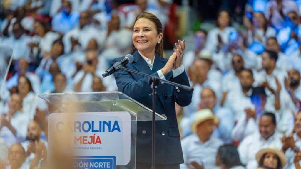 Carolina Mejía afirma que Abinader no impulsa a ningún aspirante: “Aquí no hay candidatos del presidente”