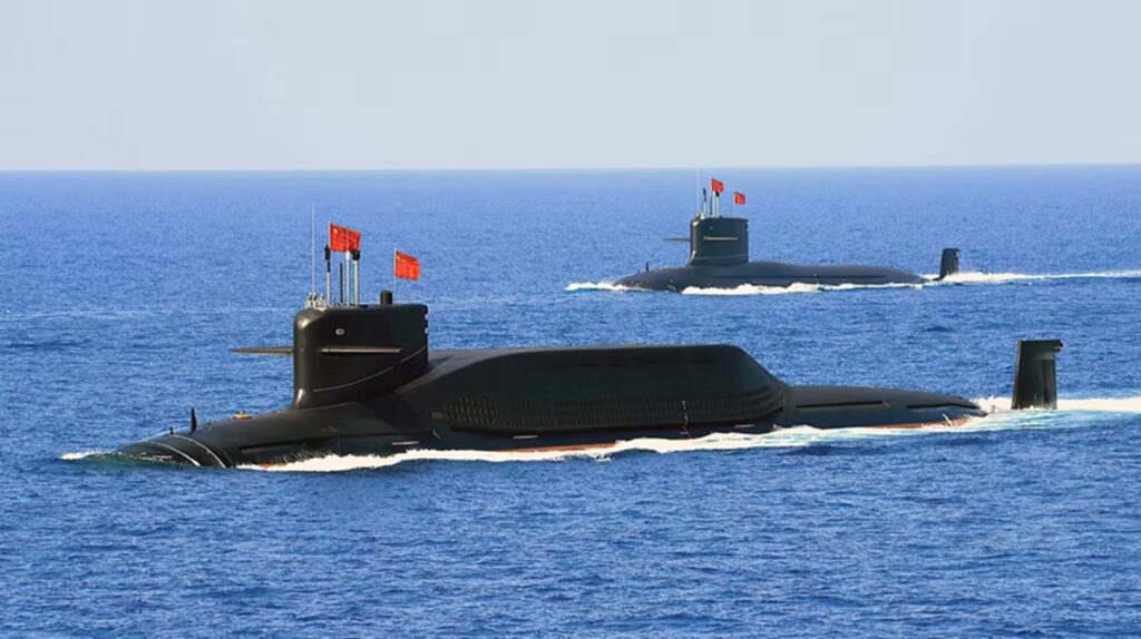 China eleva la tensión en el Pacífico con un misil estratégico y nuevas maniobras navales junto a Rusia