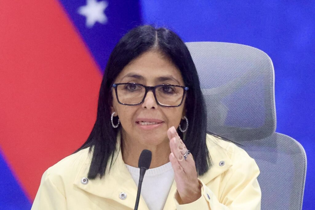 Delcy Rodríguez designa al exministro Johann Álvarez como nuevo encargado de negocios en Estados Unidos