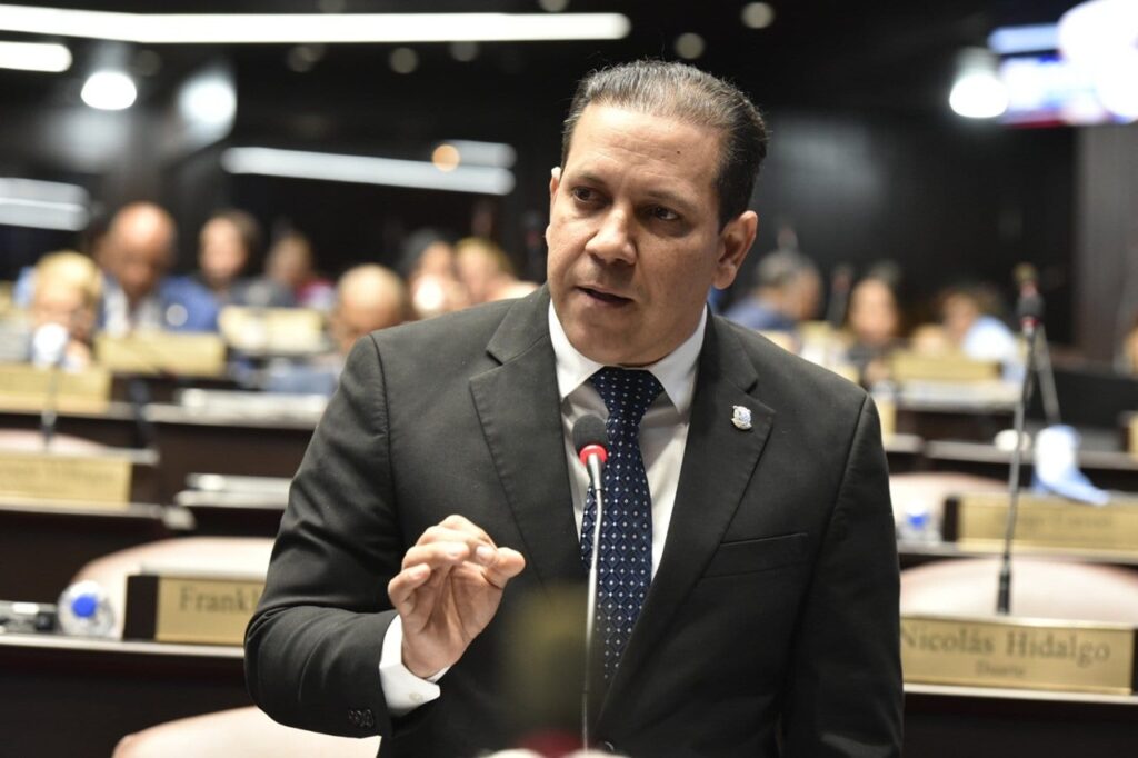 Diputado José Luis Abreu: «Los pobres están harto del maltrato y abusos policial