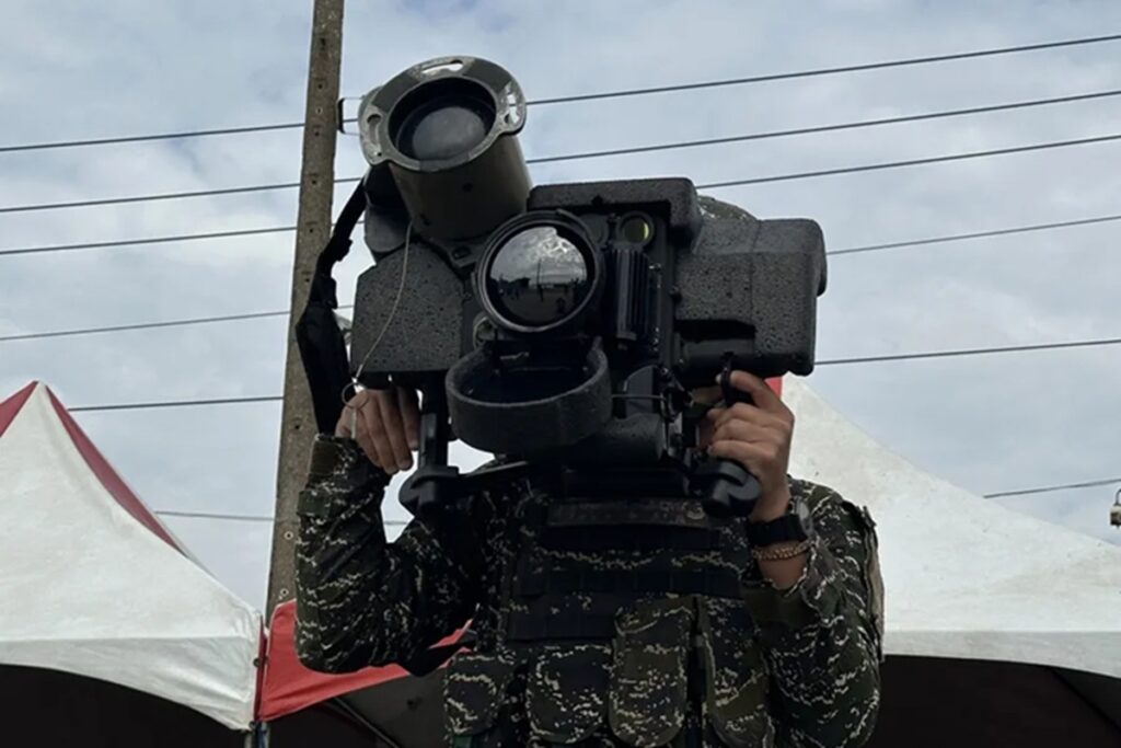 Taiwán cierra sus maniobras militares mientras aumenta la presión de China en el estrecho