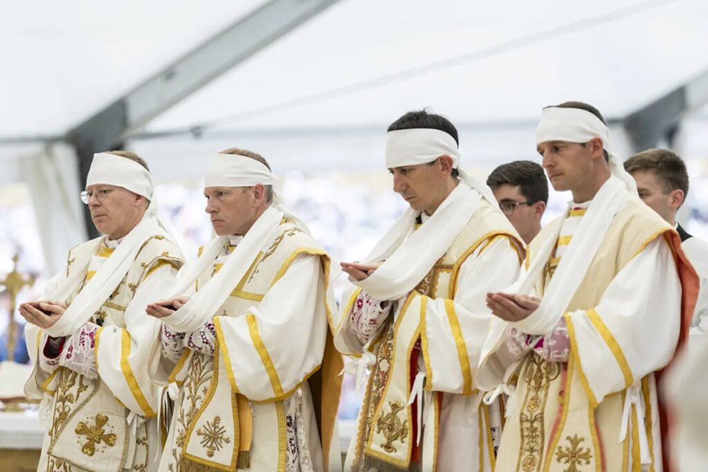 El Vaticano decreta la excomunión inmediata de los obispos lefebvrianos tras consagraciones sin permiso papal