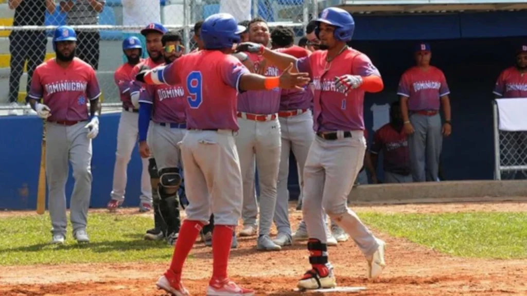 El béisbol inicia hoy su carrera por las medallas con un duelo electrizante entre República Dominicana y Puerto Rico