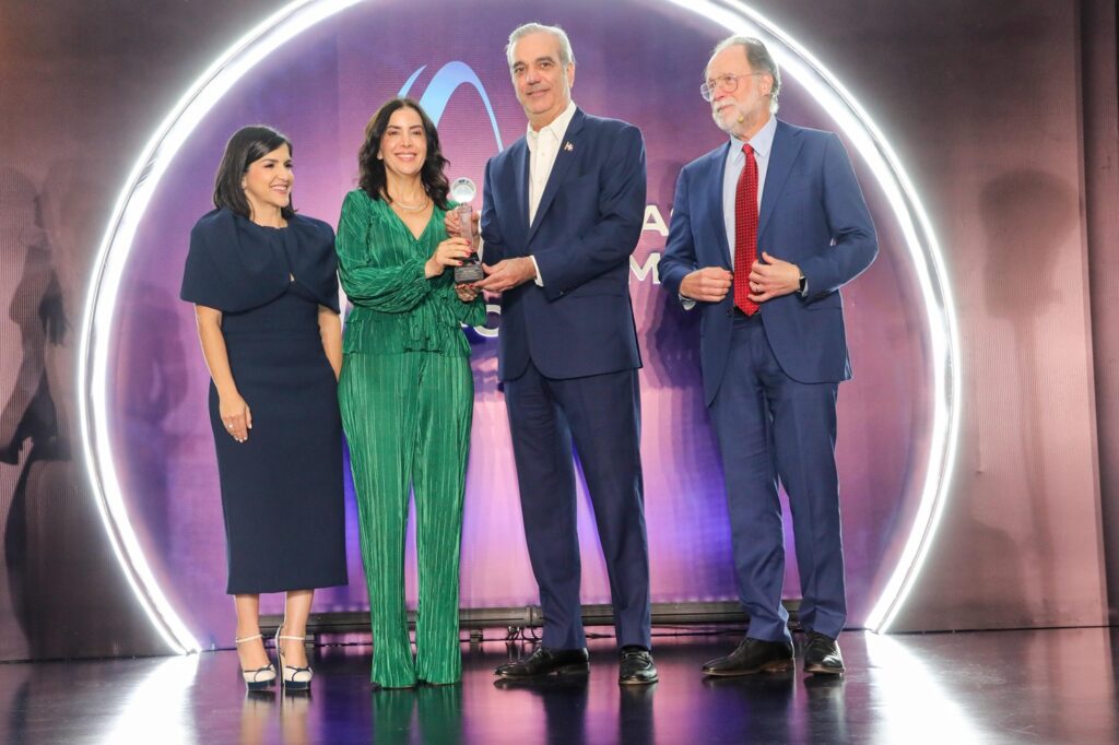 Presidente Abinader destaca que la confianza y la estabilidad hacen de República Dominicana un imán para la inversión