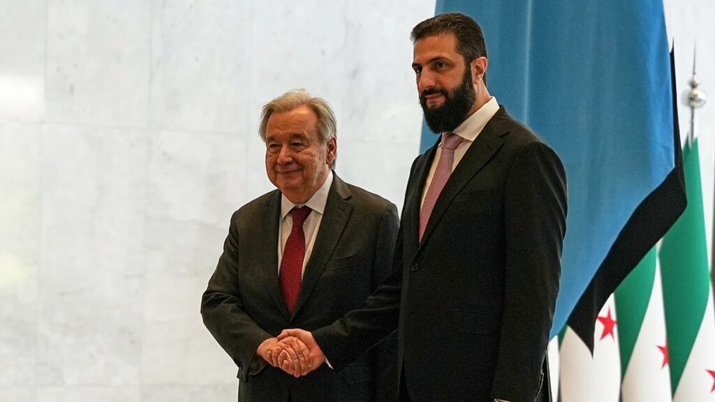 Guterres llega a Damasco en una visita histórica para relanzar la transición siria