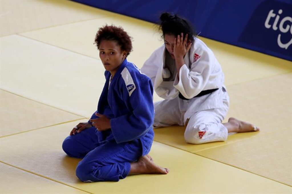 ¡Plata para RD! Estefanía Soriano sube al podio en judo en Santo Domingo 2026