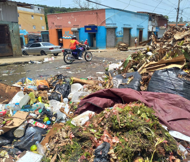 Hospedaje Yaque acumula promesas incumplidas y obras paralizadas